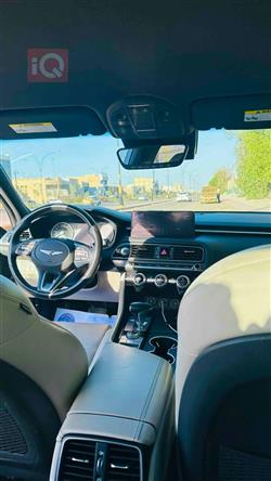 جنسس G70